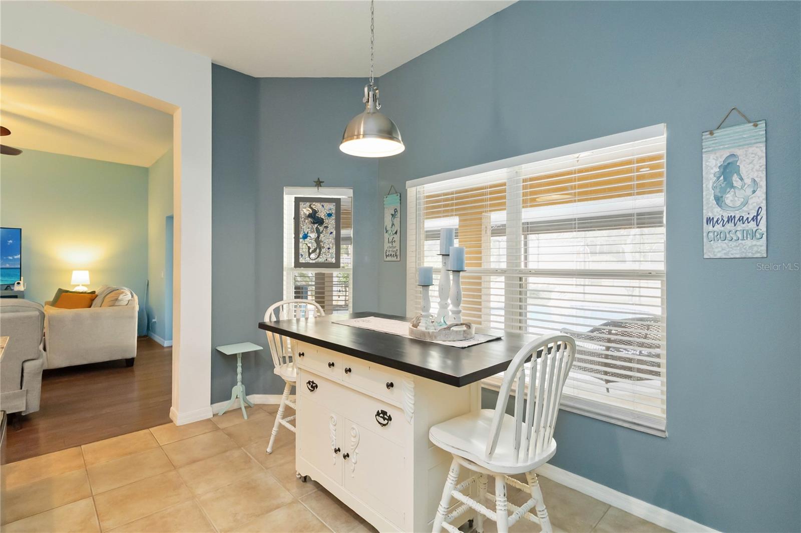 Image 17 of 50 For 2420 Heron Court