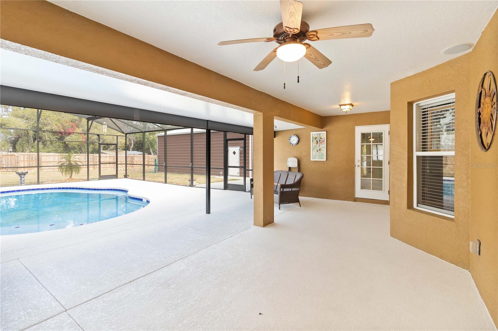 Image 39 of 50 For 2420 Heron Court