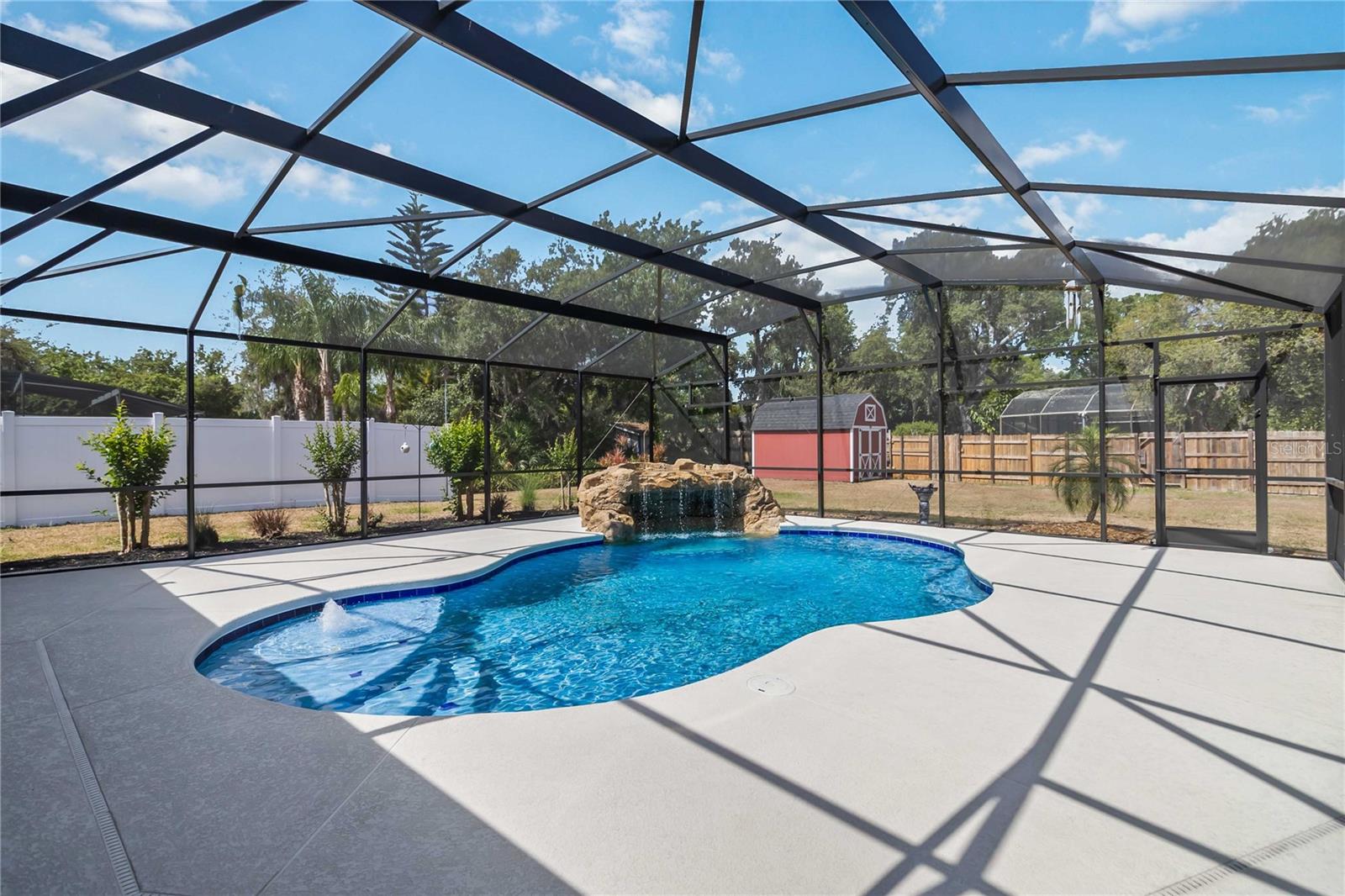 Image 41 of 50 For 2420 Heron Court