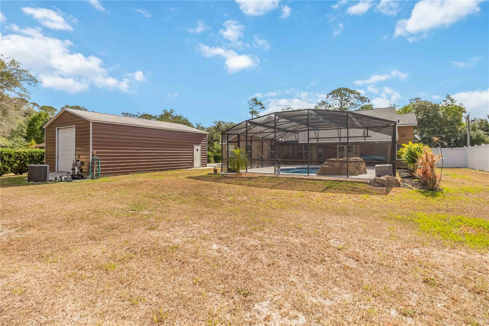 Image 48 of 50 For 2420 Heron Court