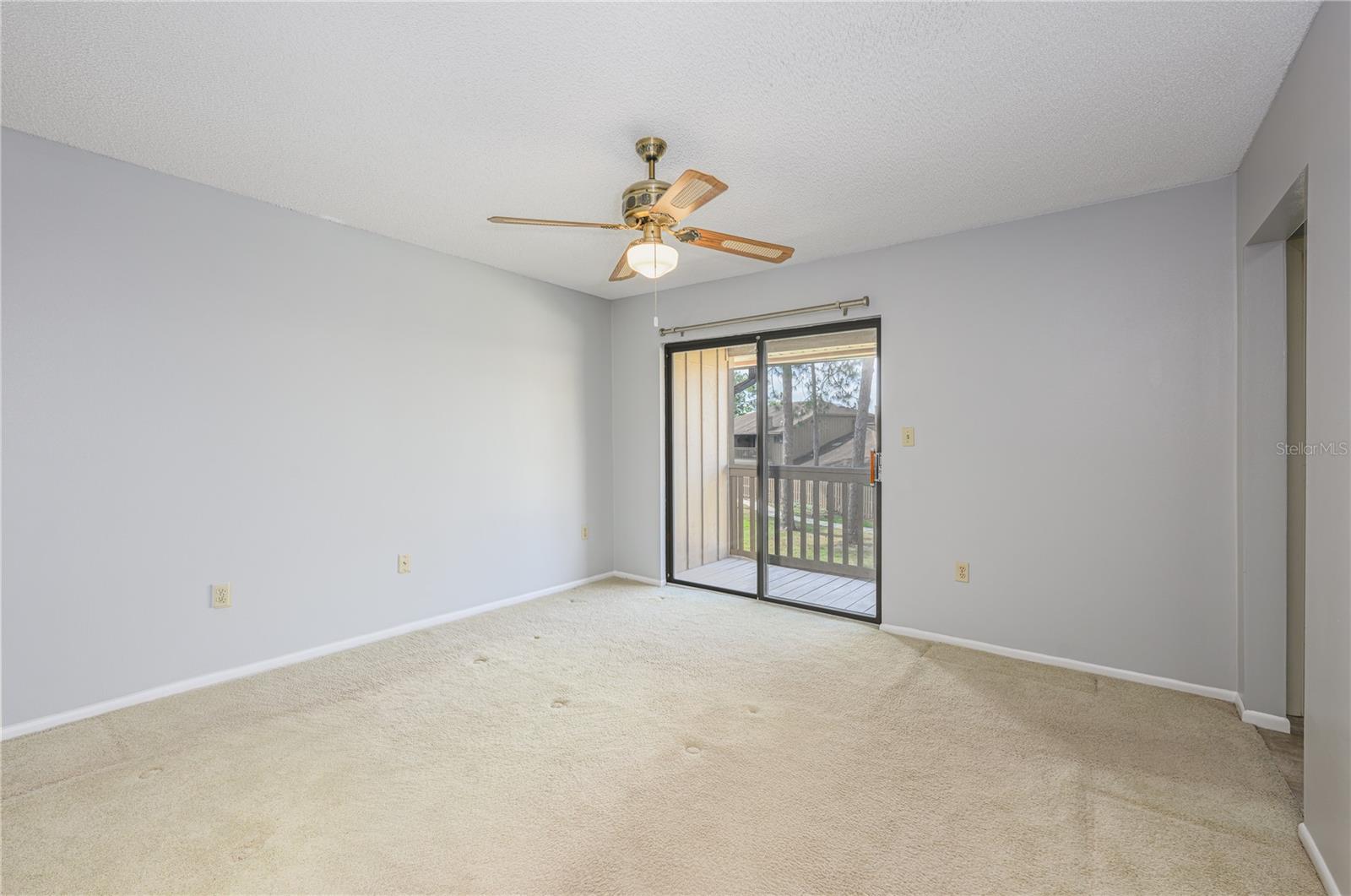 Image 13 of 32 For 135 Heron Bay Circle