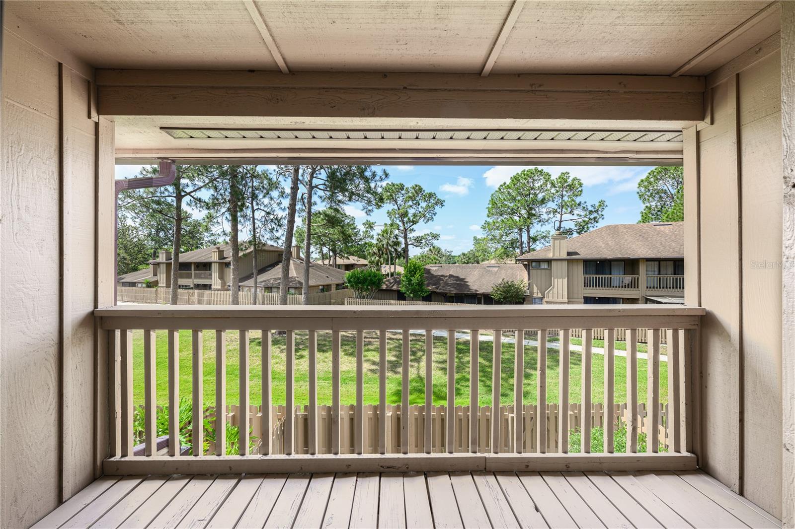 Image 29 of 32 For 135 Heron Bay Circle