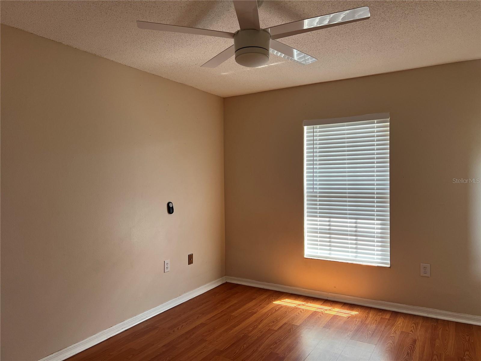 Image 14 of 34 For 3900 Oak Pointe Boulevard