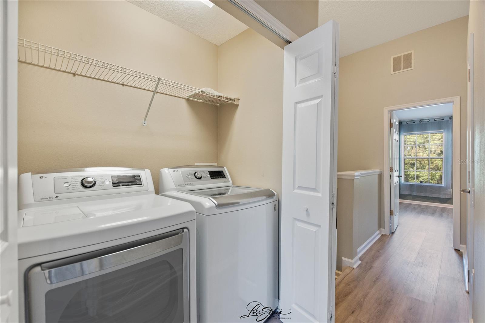 Image 17 of 31 For 1178 Vineland Pl  1178