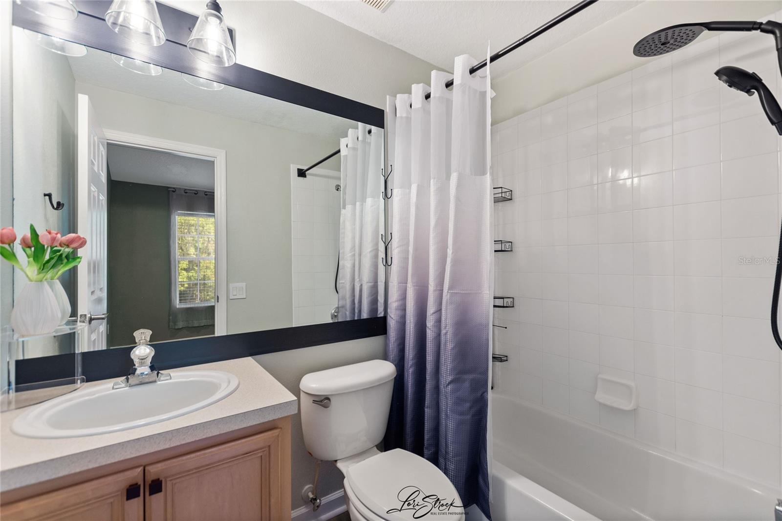 Image 18 of 31 For 1178 Vineland Pl  1178
