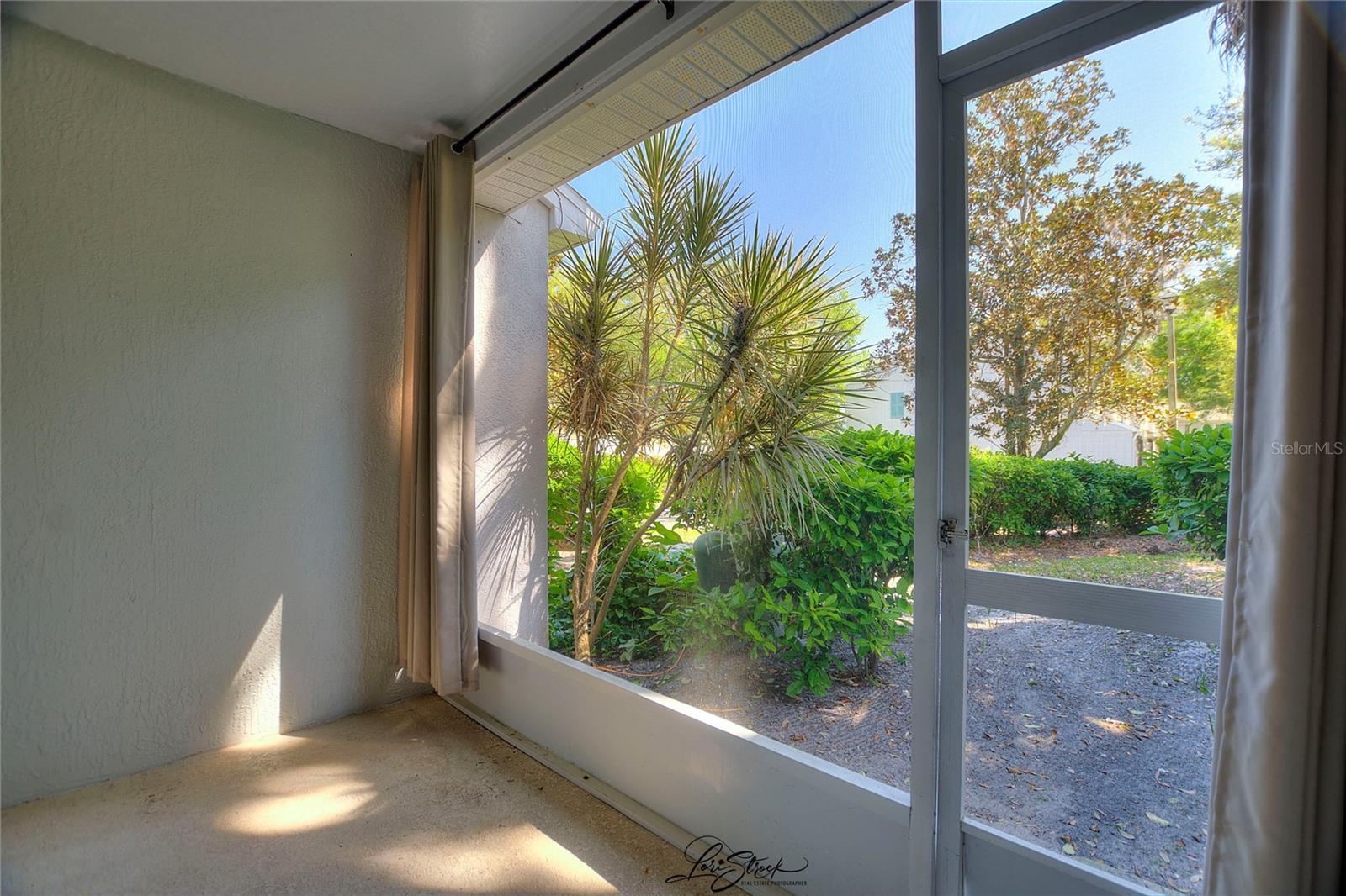 Image 31 of 31 For 1178 Vineland Pl  1178