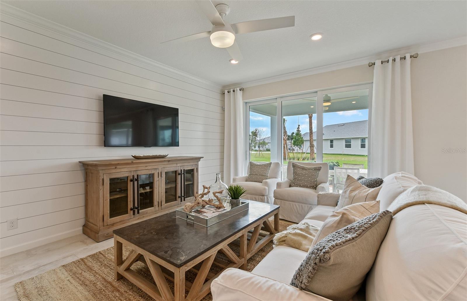 Image 13 of 23 For 2745 Serenity Meadow Drive