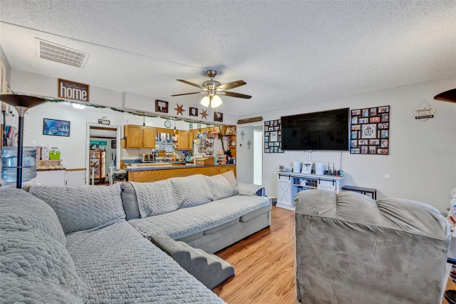Image 24 of 60 For 706 15th Street
