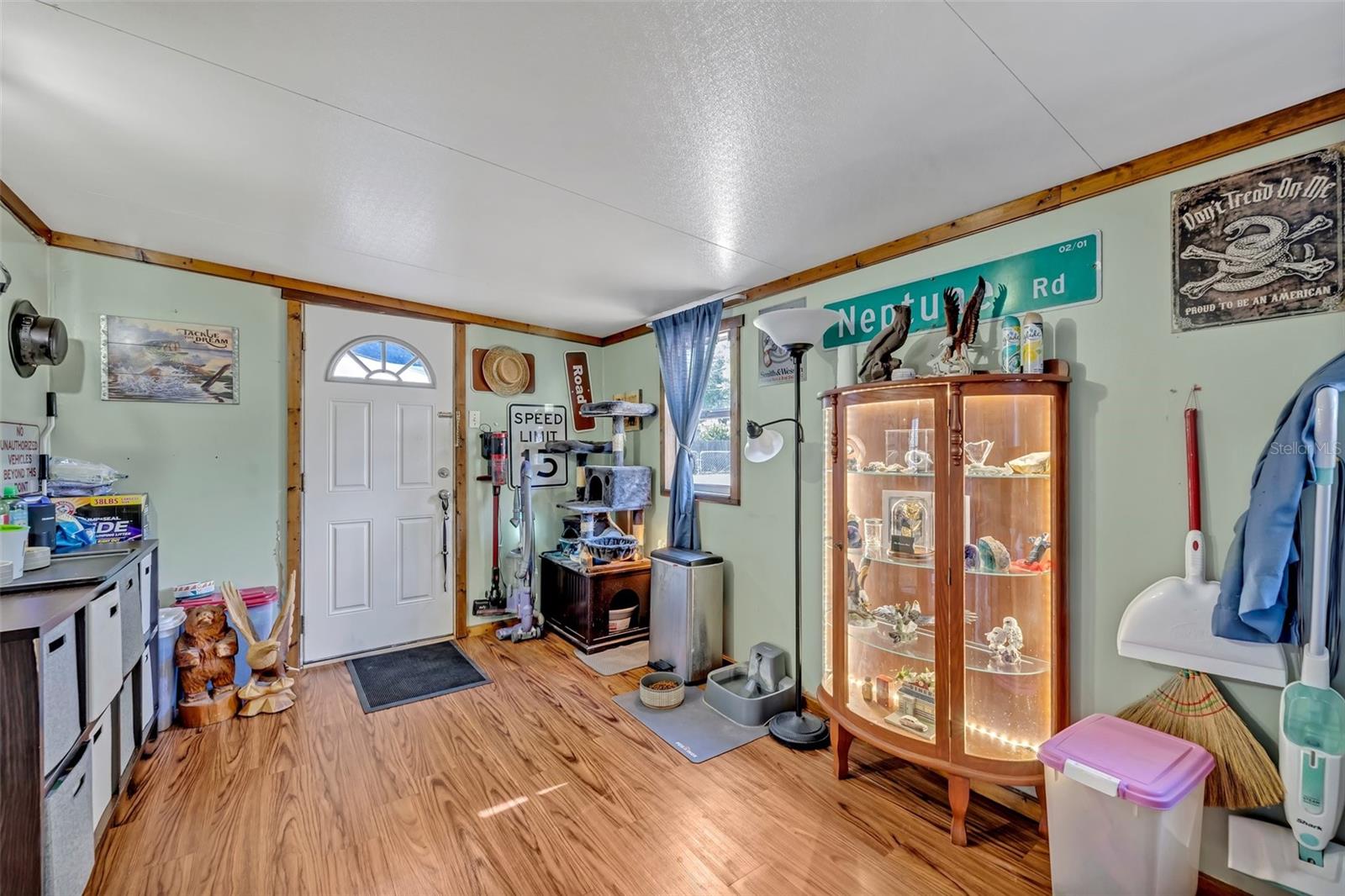 Image 29 of 60 For 706 15th Street