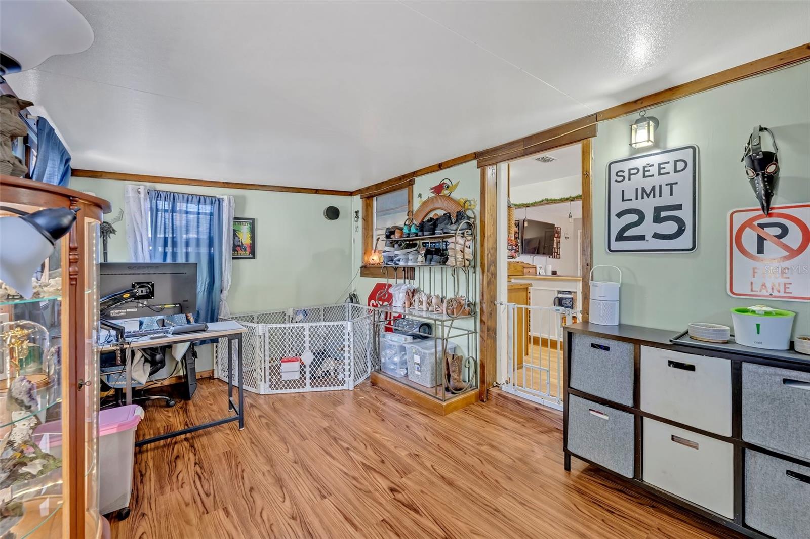 Image 30 of 60 For 706 15th Street