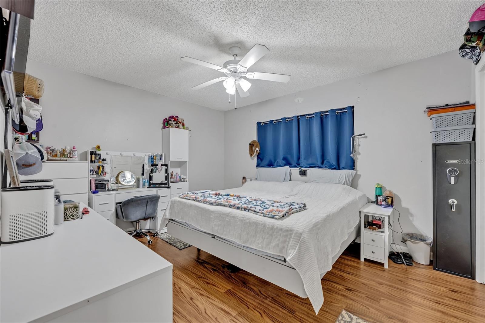 Image 33 of 60 For 706 15th Street