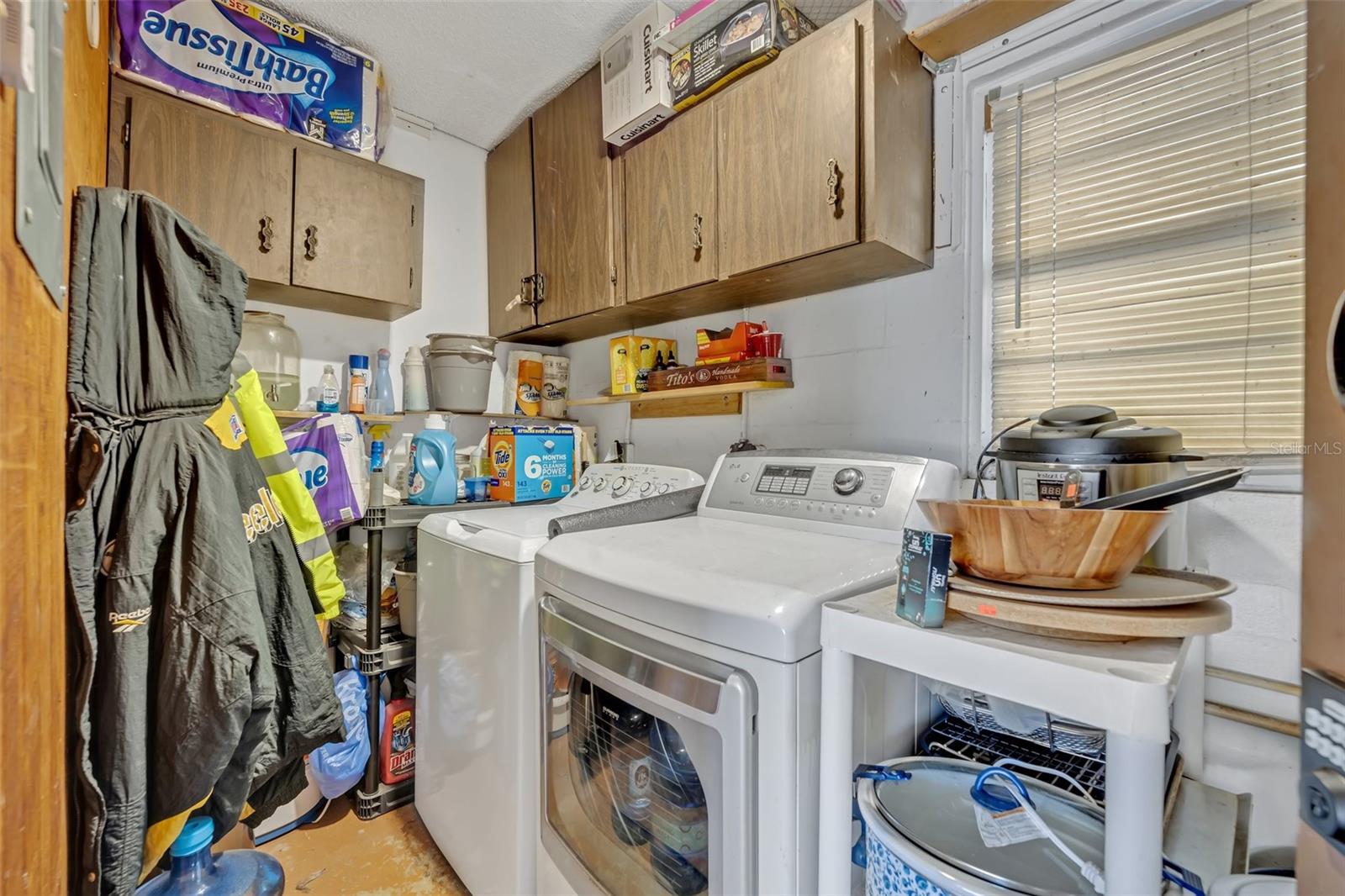 Image 38 of 60 For 706 15th Street