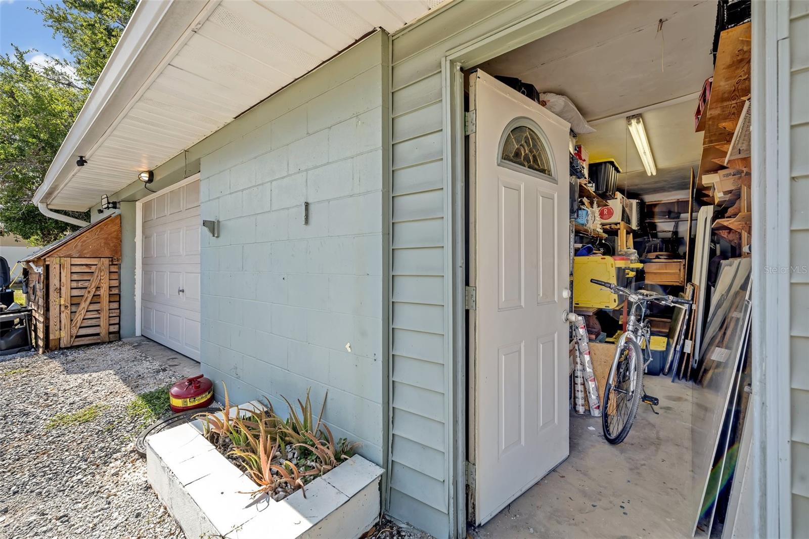 Image 39 of 60 For 706 15th Street