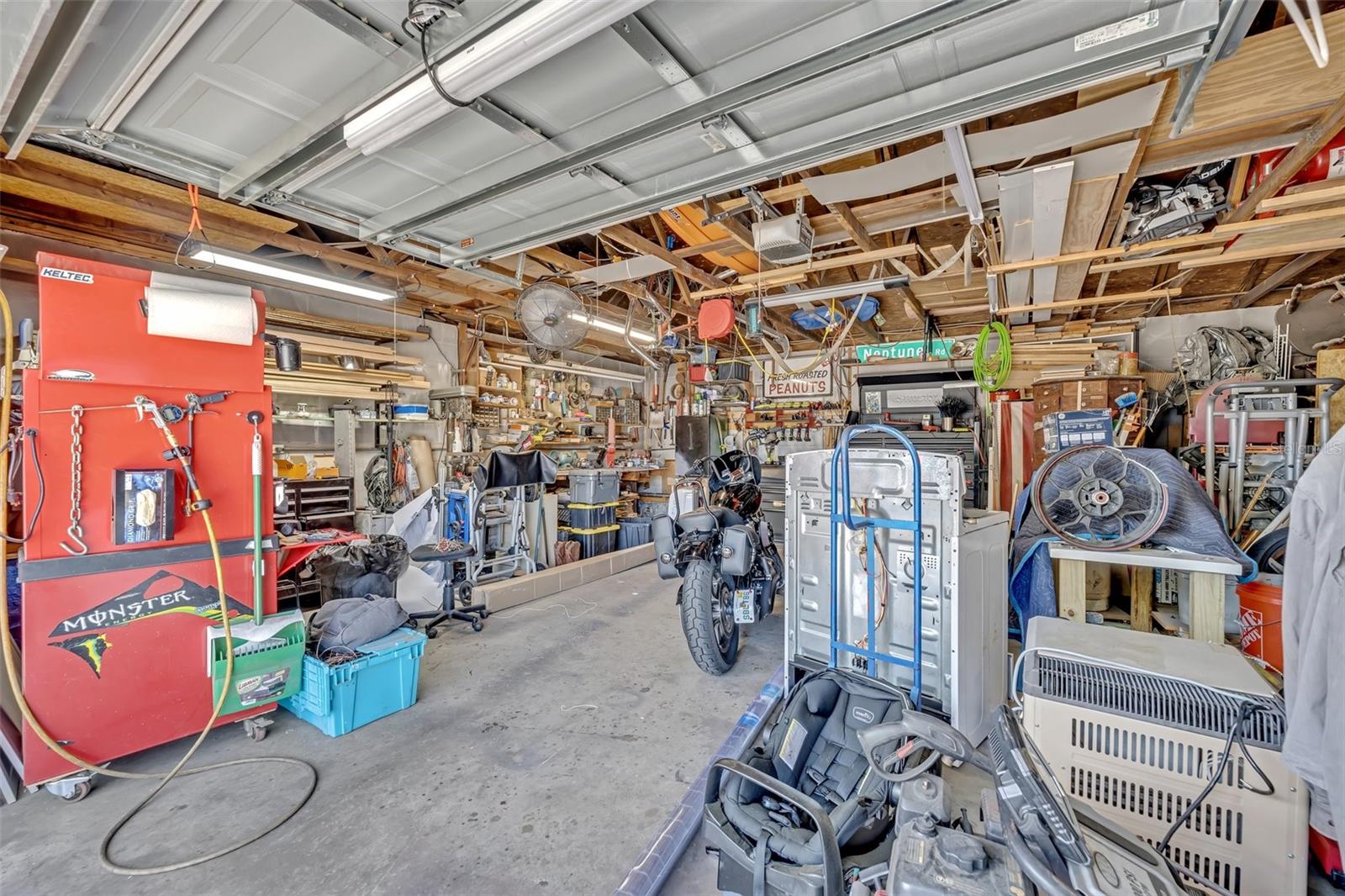 Image 41 of 60 For 706 15th Street