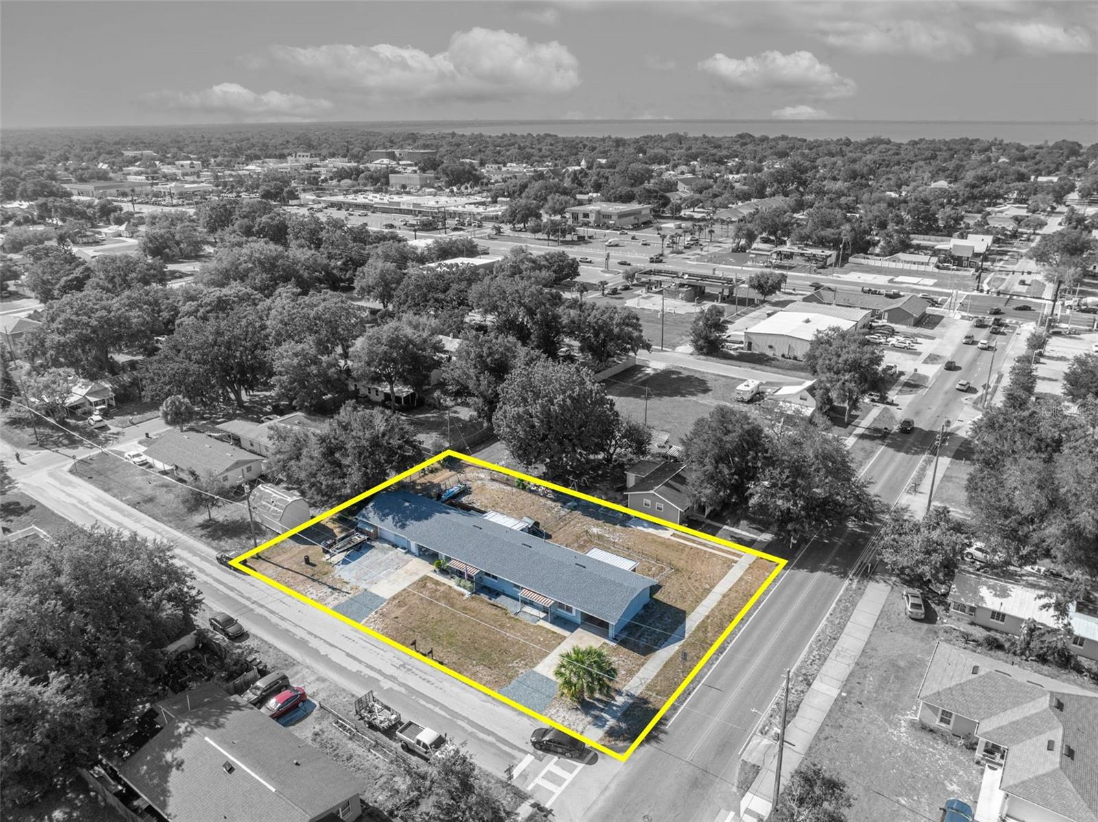Image 52 of 60 For 706 15th Street