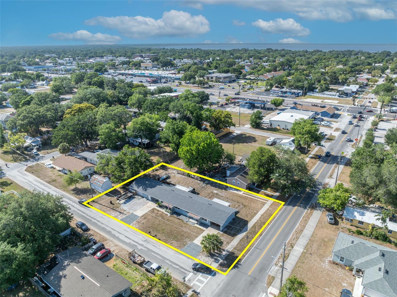 Image 53 of 60 For 706 15th Street