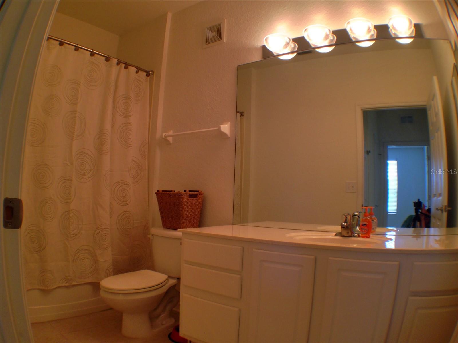 Image 6 of 8 For 6265 Contessa Drive 202
