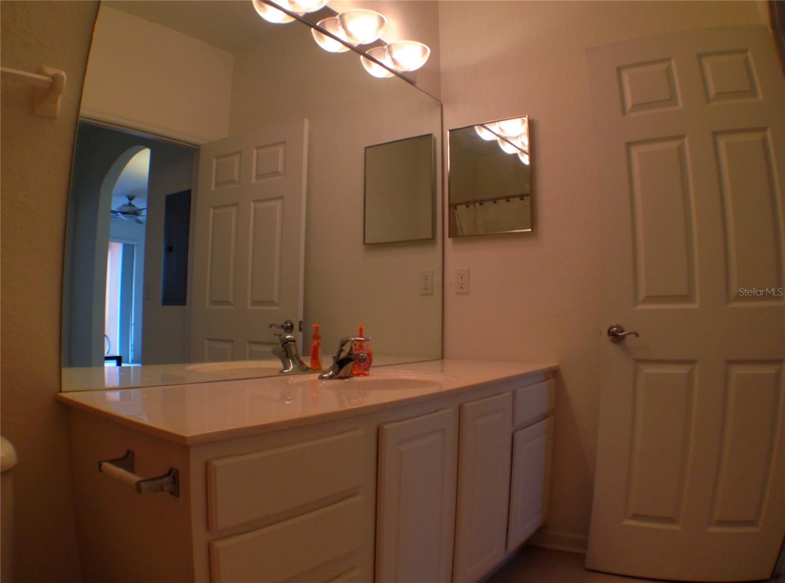 Image 7 of 8 For 6265 Contessa Drive 202