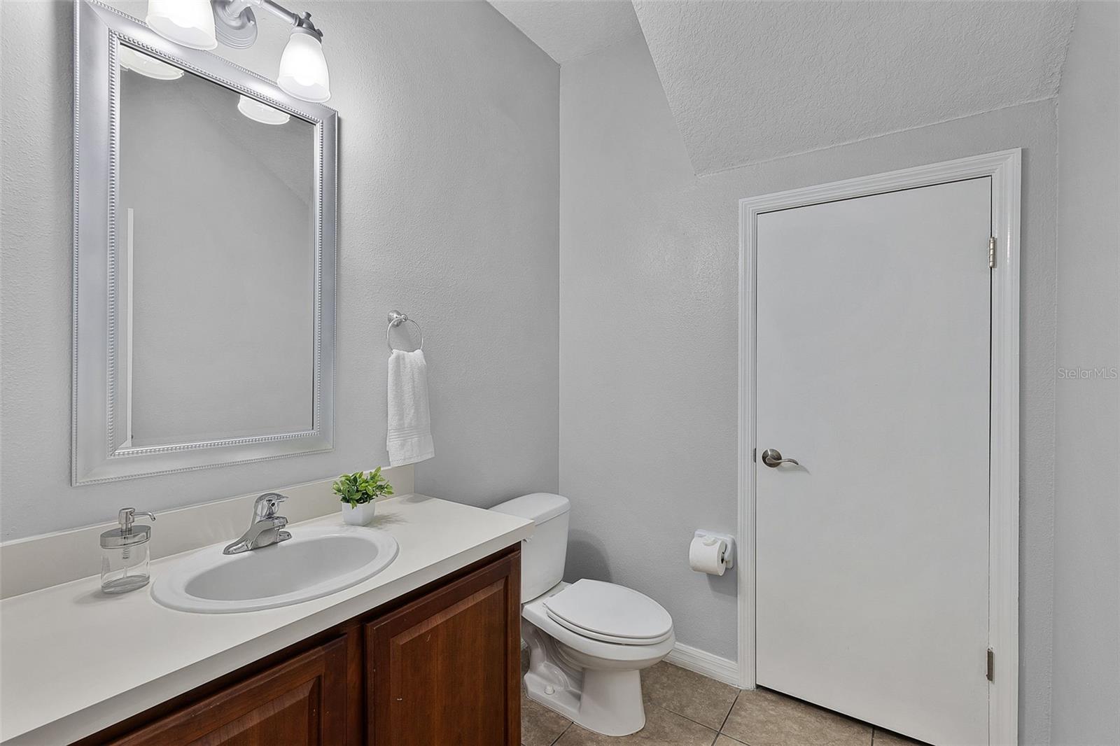 Image 12 of 29 For 1821 San Jacinto Circle