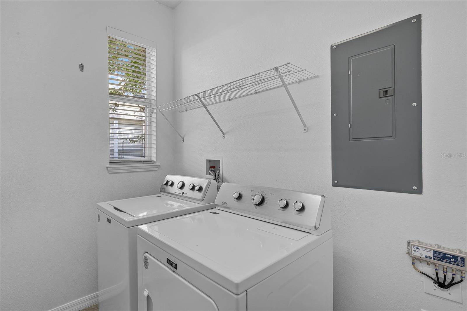 Image 13 of 29 For 1821 San Jacinto Circle