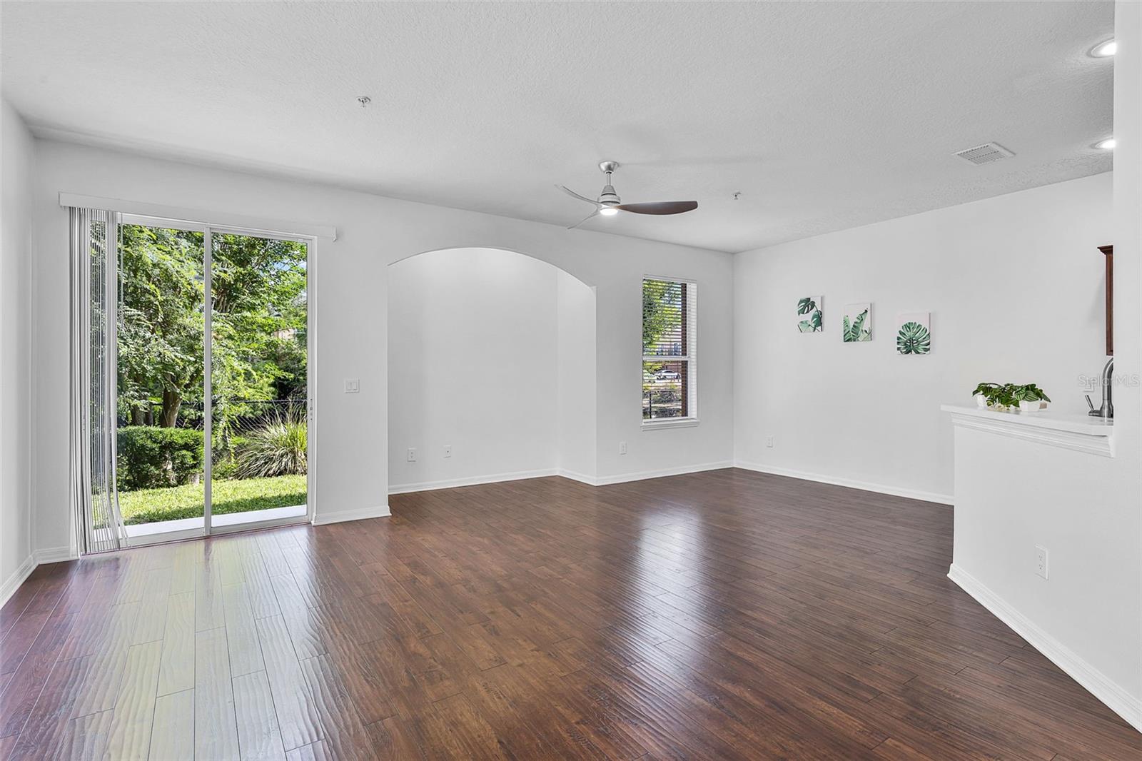 Image 4 of 29 For 1821 San Jacinto Circle