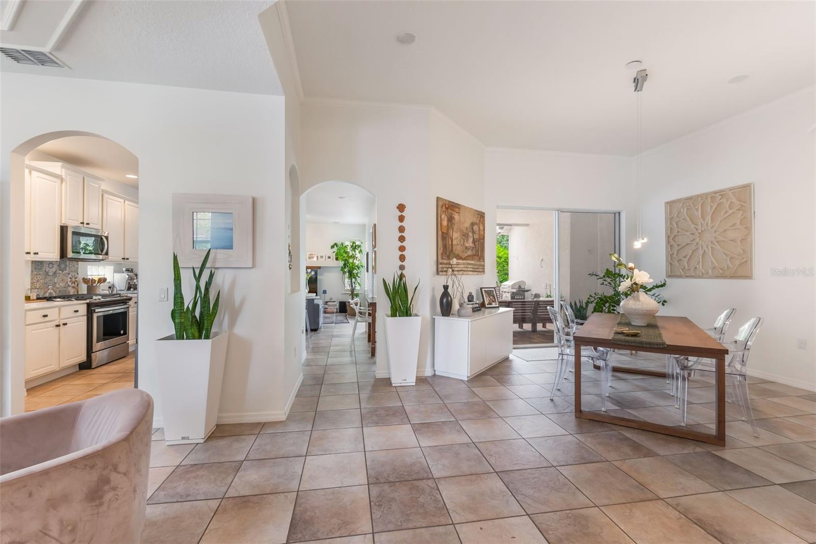 Image 6 of 40 For 11878 Via Lucerna Circle