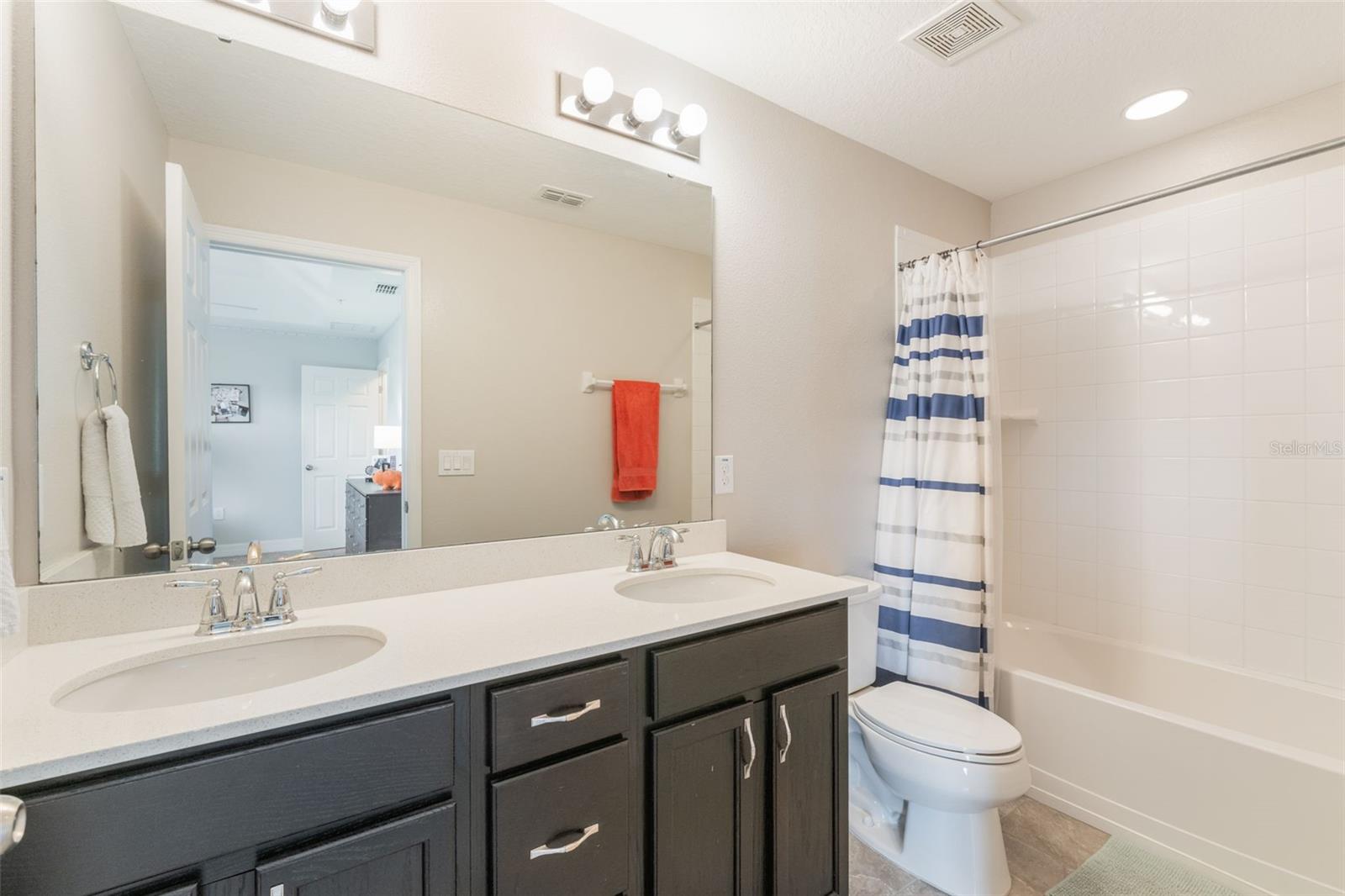 Image 27 of 40 For 1065 Clifton Springs Lane