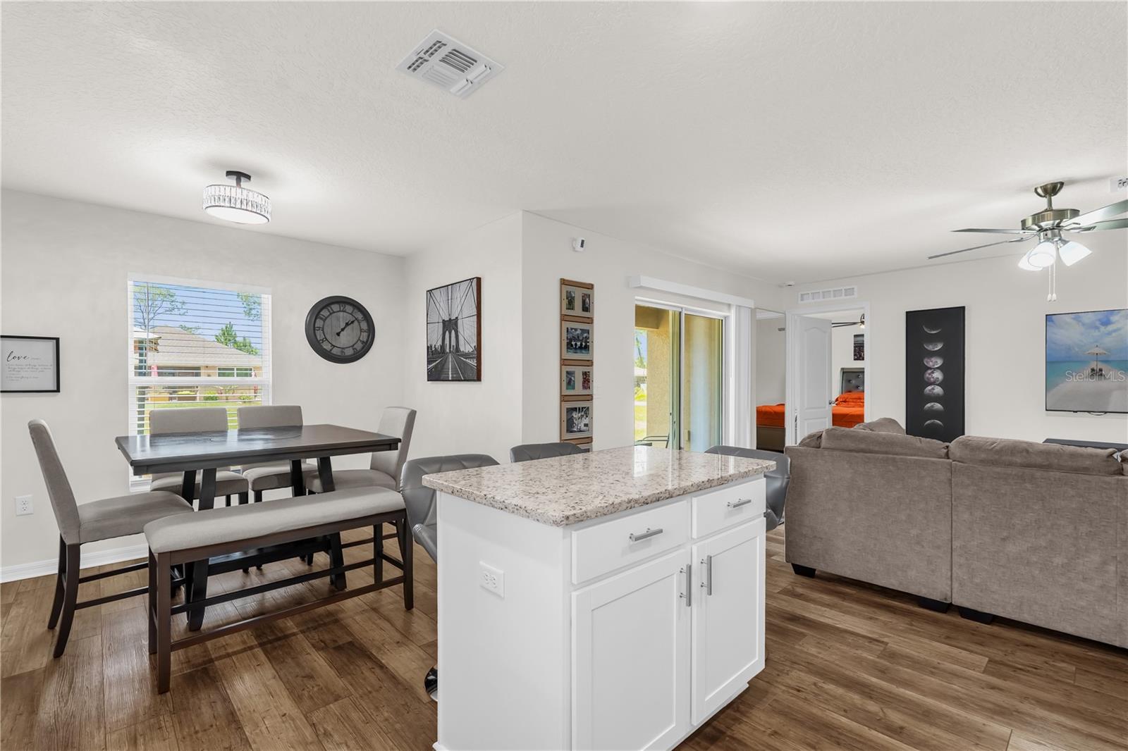 Image 10 of 34 For 1898 9th Avenue
