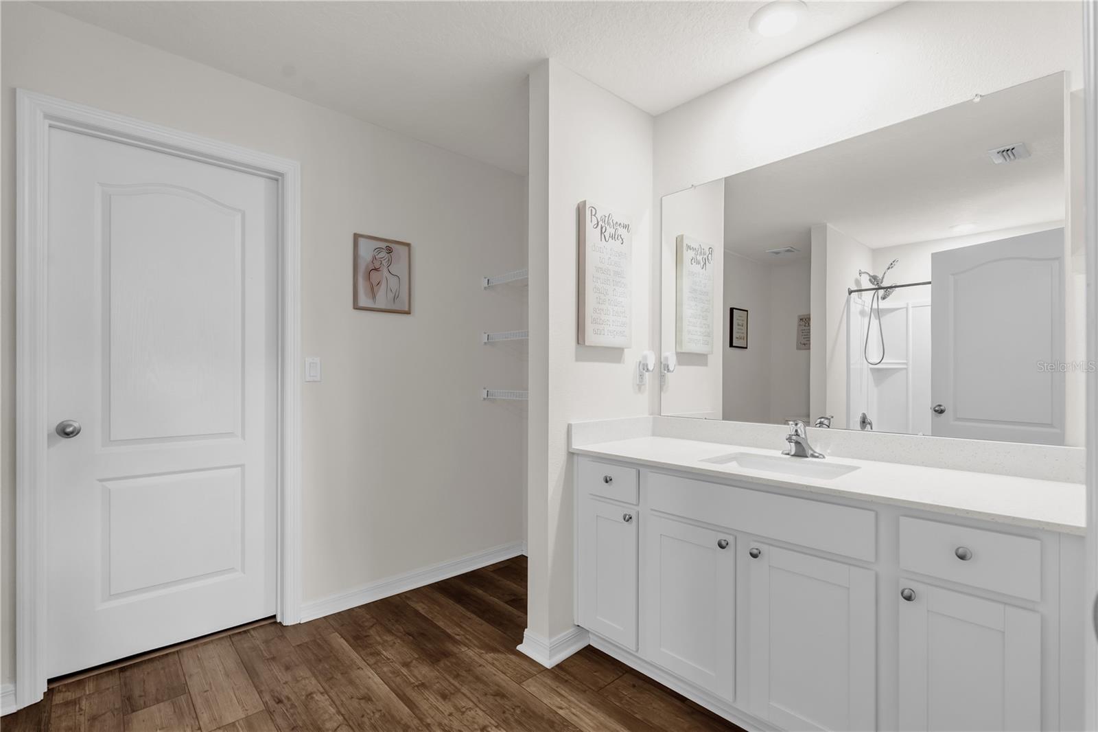 Image 21 of 34 For 1898 9th Avenue