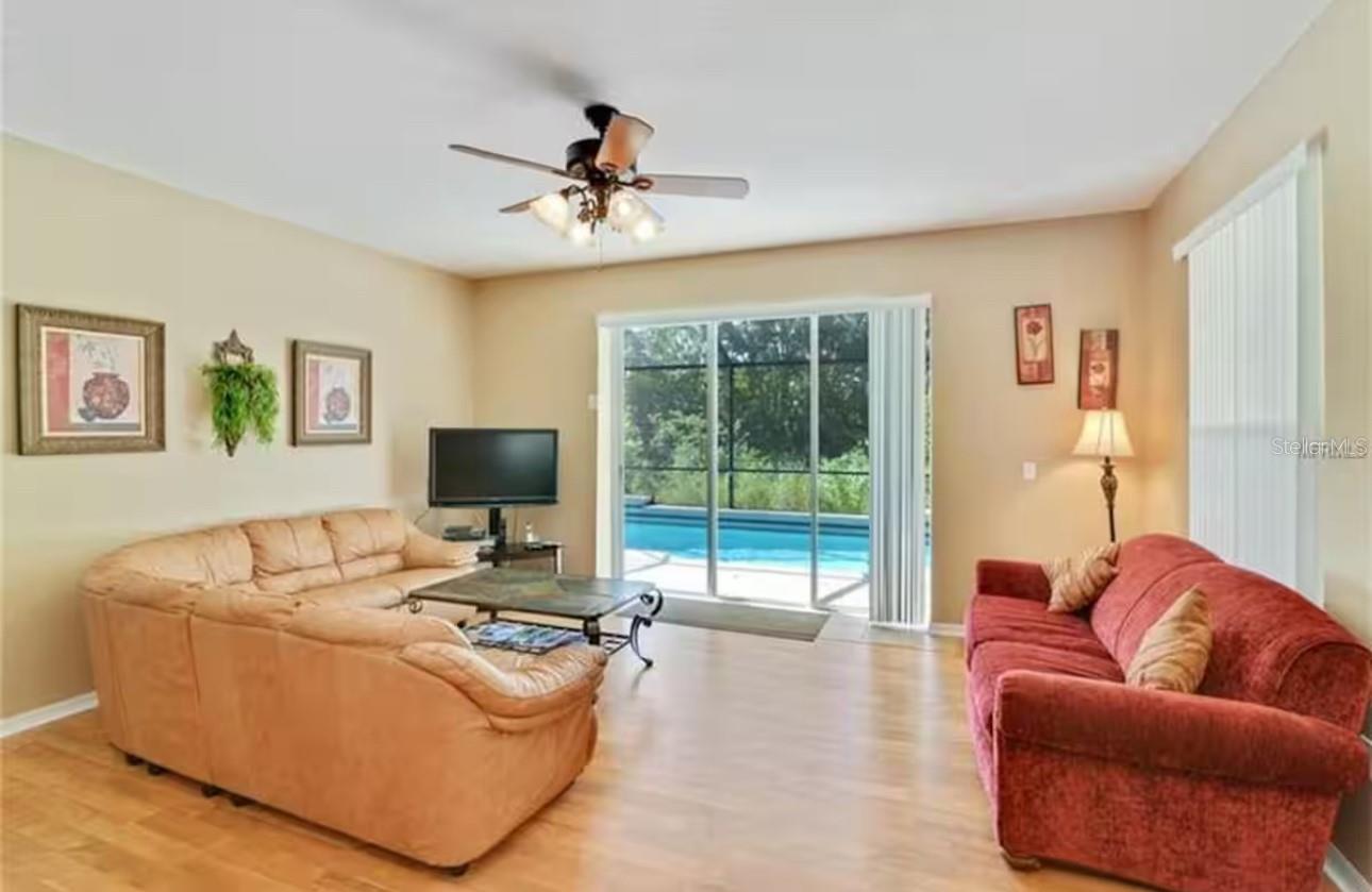 Image 2 of 14 For 2918 Sunset Vista Boulevard