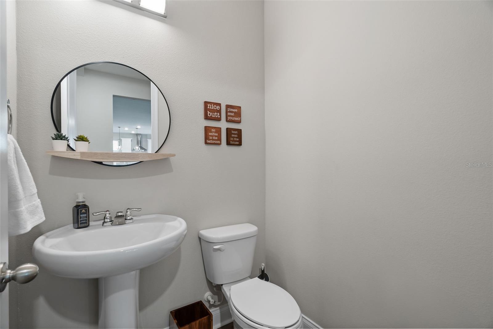 Image 15 of 46 For 675 Primrose Willow Way