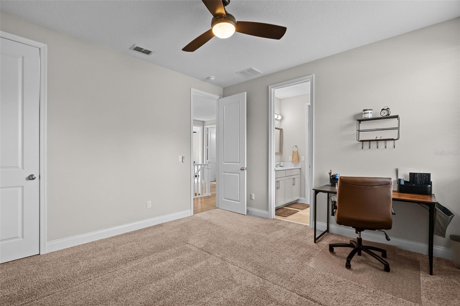 Image 17 of 46 For 675 Primrose Willow Way