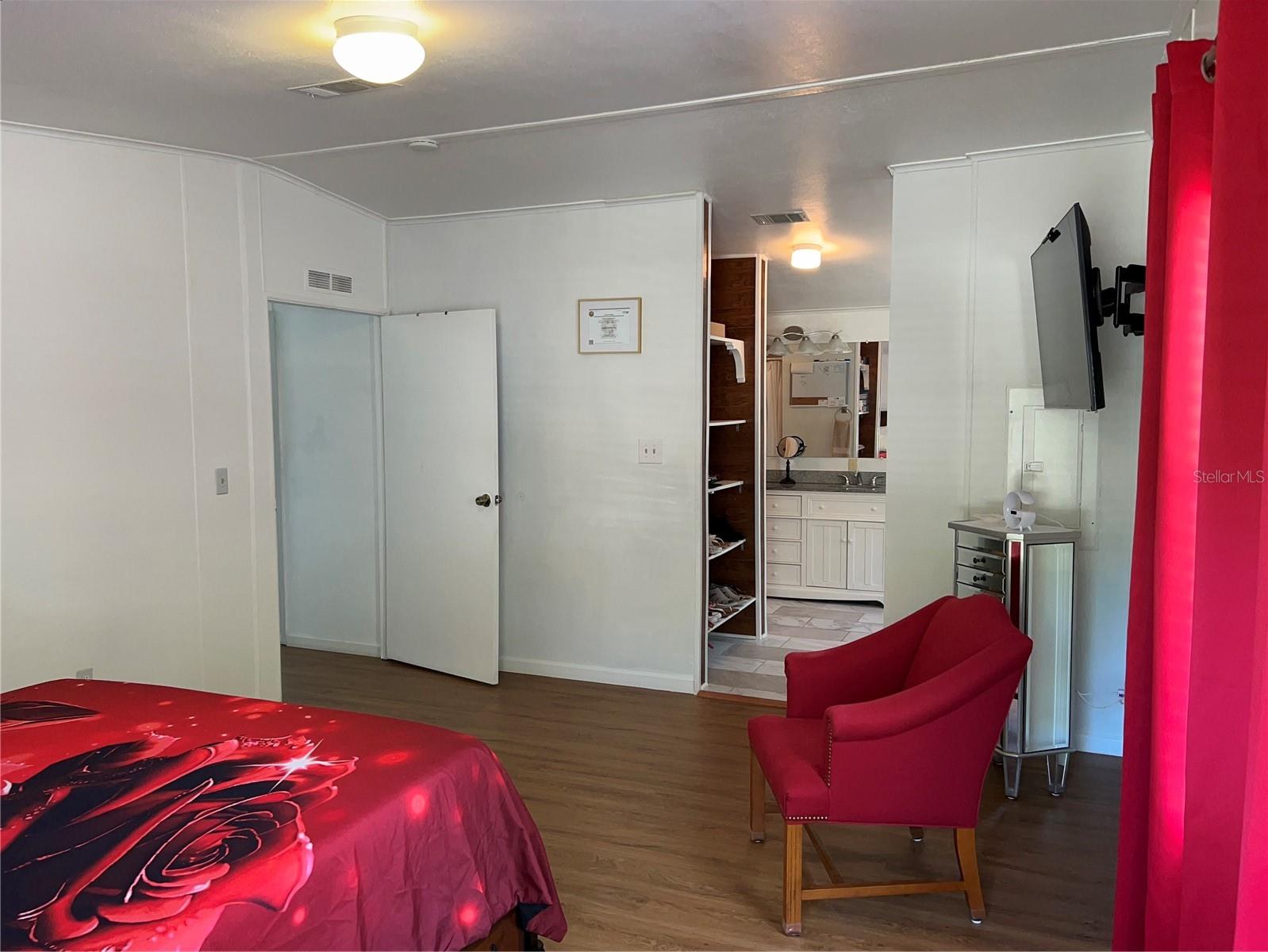 Image 22 of 79 For 14291 26th Street