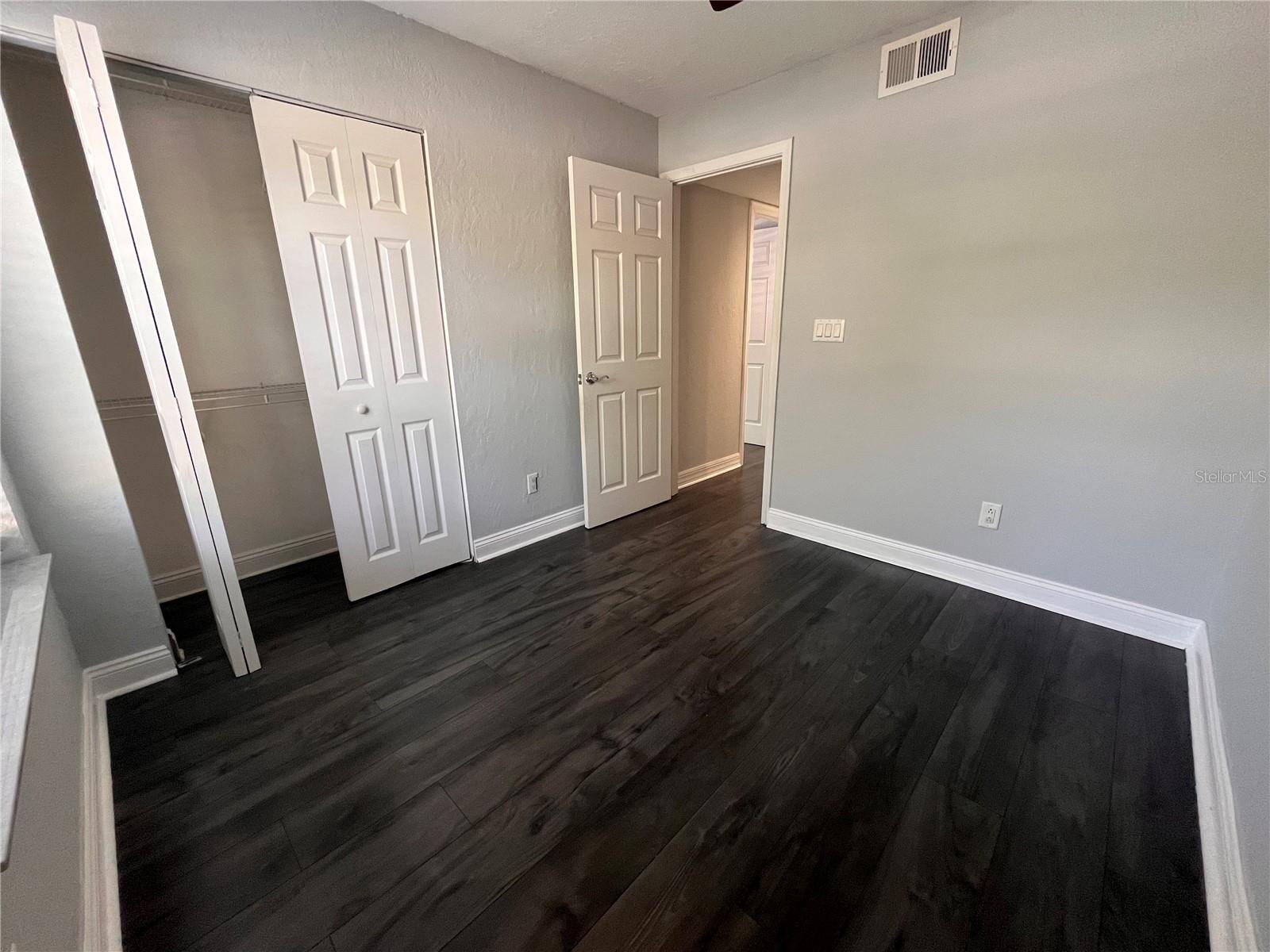 Image 15 of 26 For 3807 Atrium Drive L-6