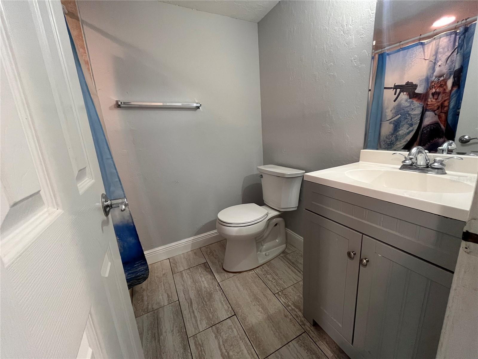 Image 22 of 26 For 3807 Atrium Drive L-6