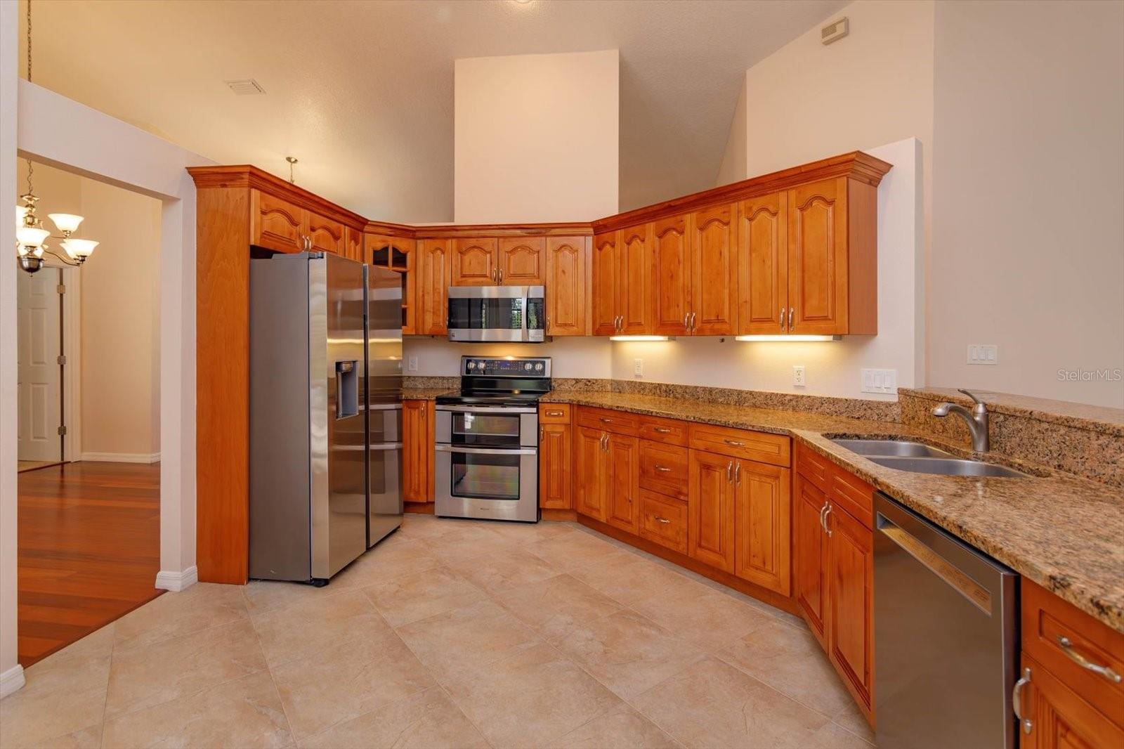Image 11 of 38 For 9681 Lake Douglas Place