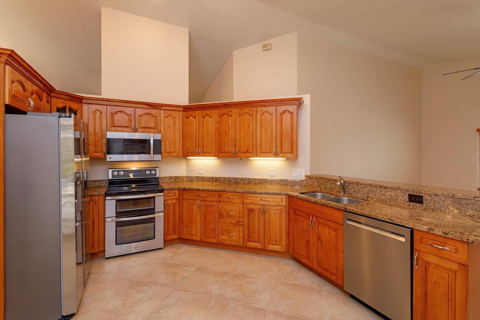 Image 12 of 38 For 9681 Lake Douglas Place