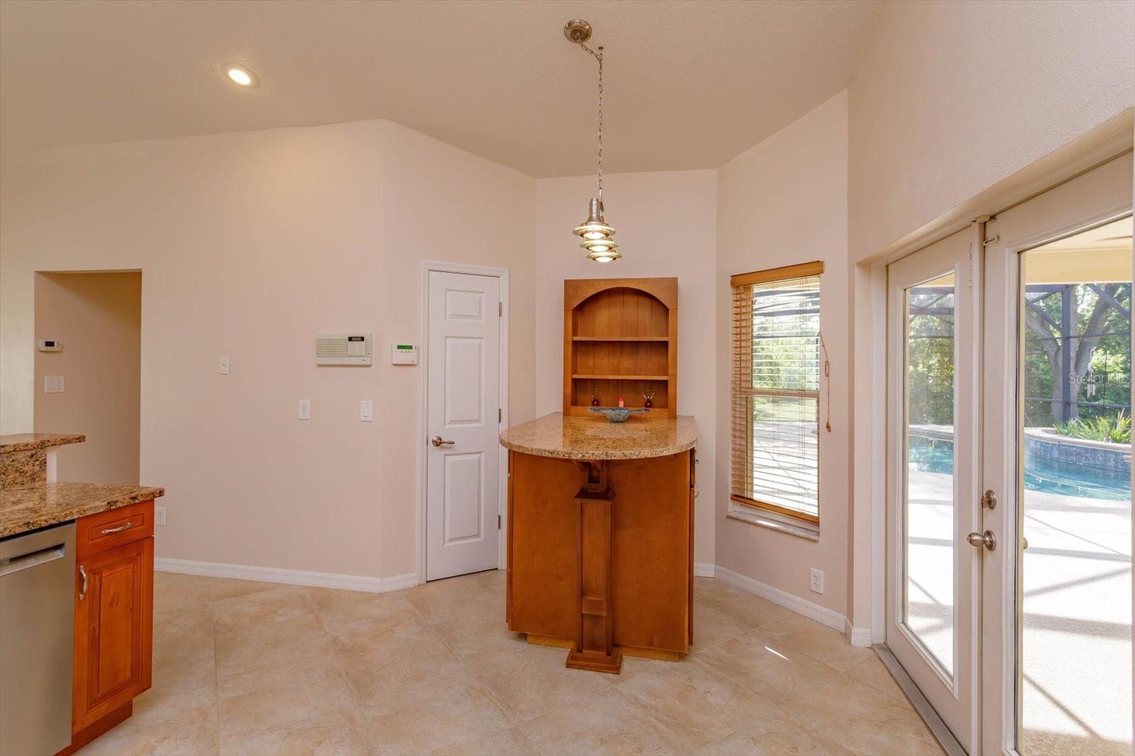 Image 15 of 38 For 9681 Lake Douglas Place