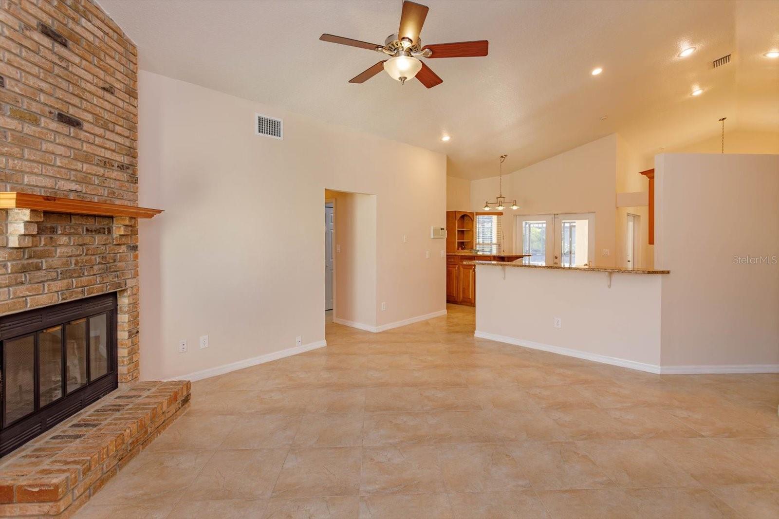 Image 18 of 38 For 9681 Lake Douglas Place