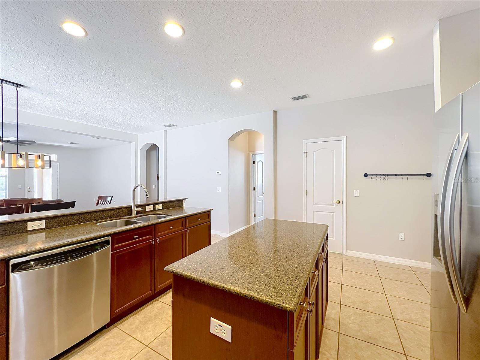 Image 10 of 36 For 12724 Bideford Avenue