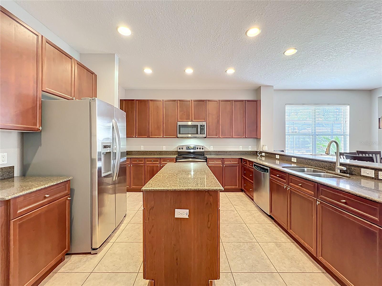 Image 11 of 36 For 12724 Bideford Avenue