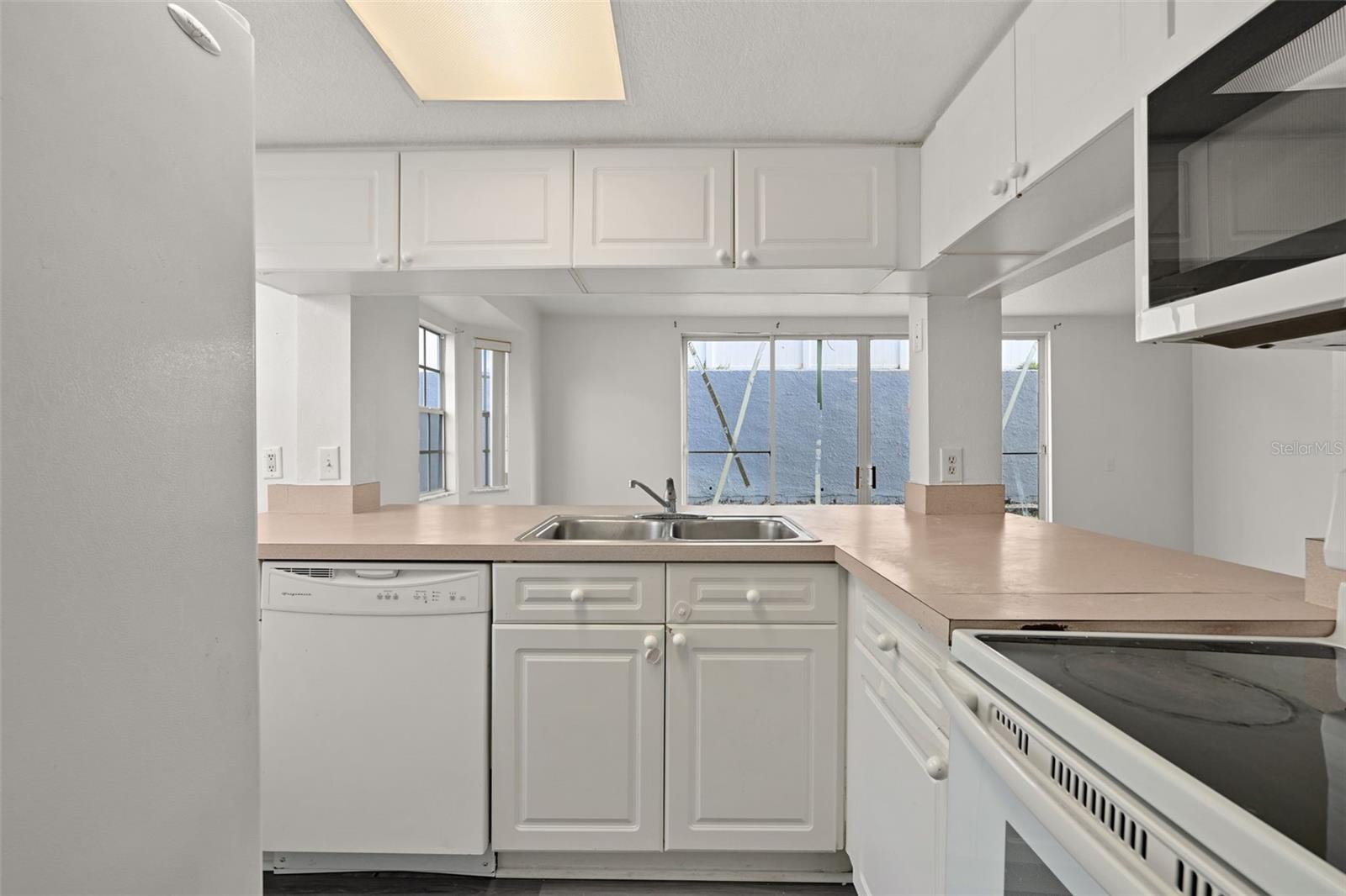 Image 19 of 59 For 242 Coco Plum Drive