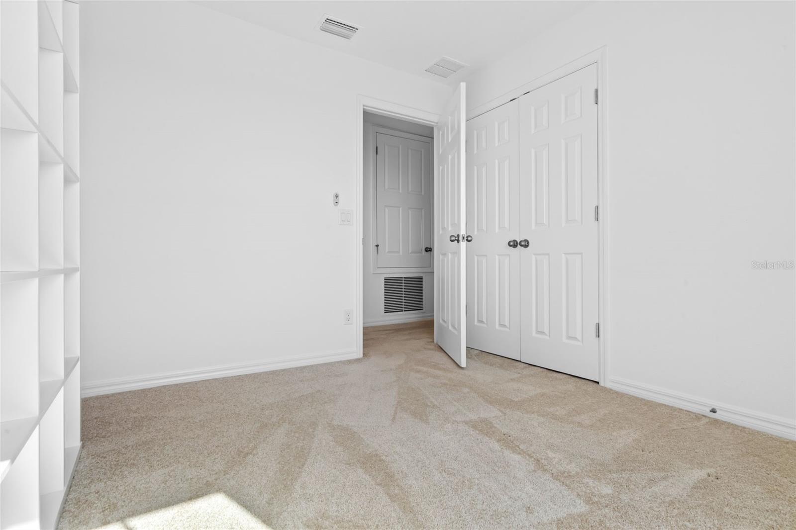 Image 19 of 35 For 683 Campo Lane