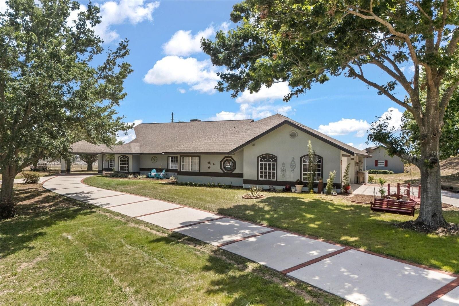 Image 3 of 63 For 16500 Quarter Horse Court