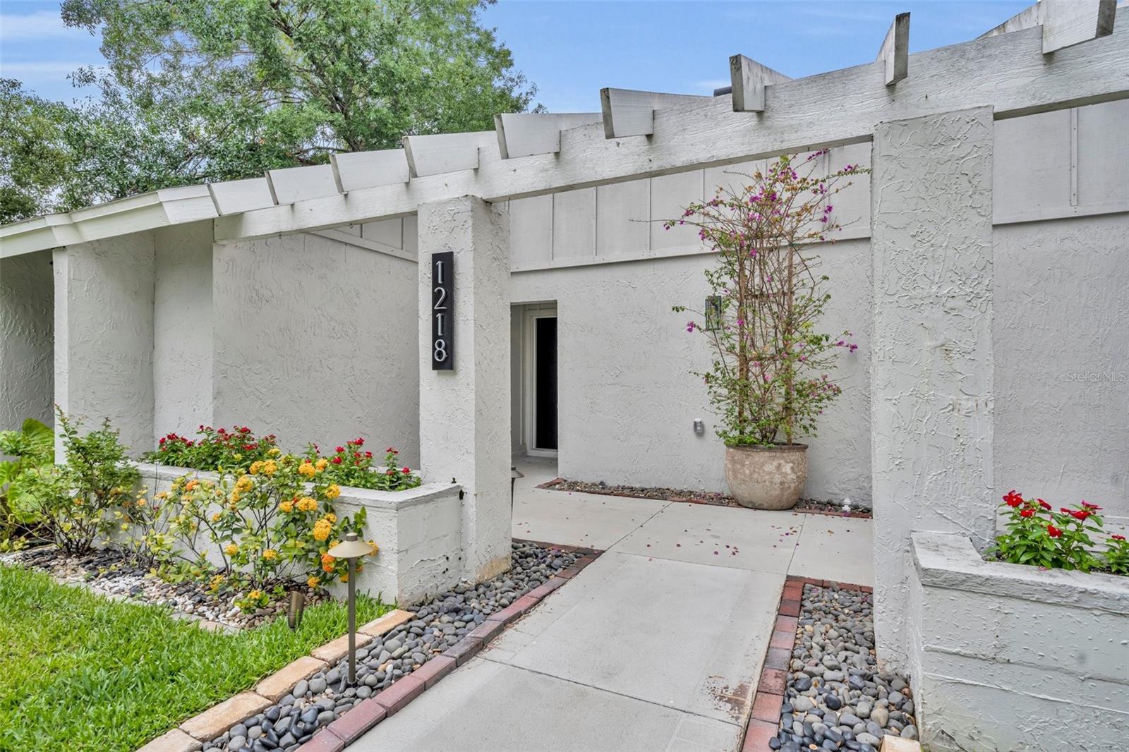 Image 3 of 24 For 1218 Fairway Drive