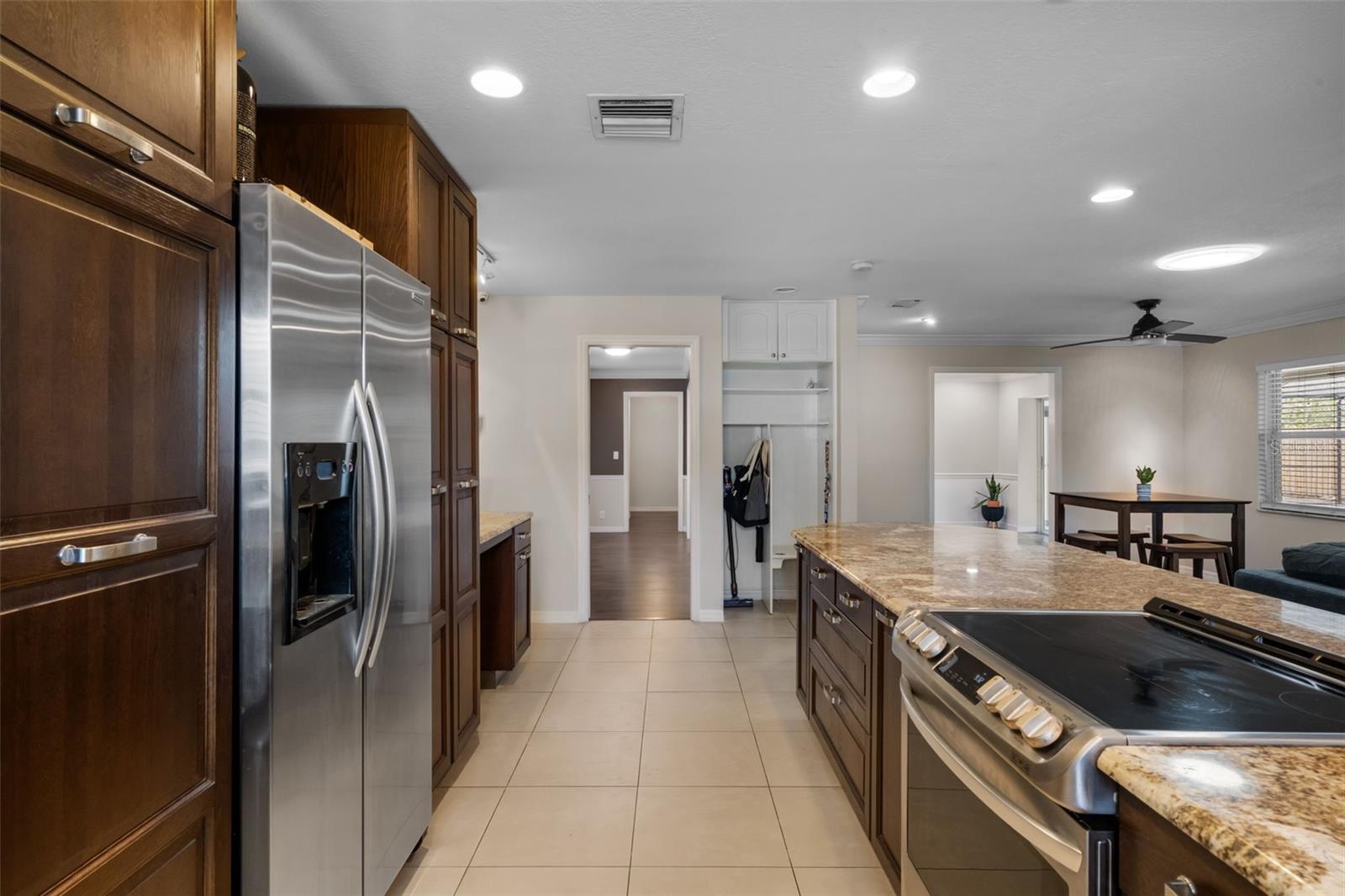 Image 11 of 52 For 4118 Teriwood Avenue