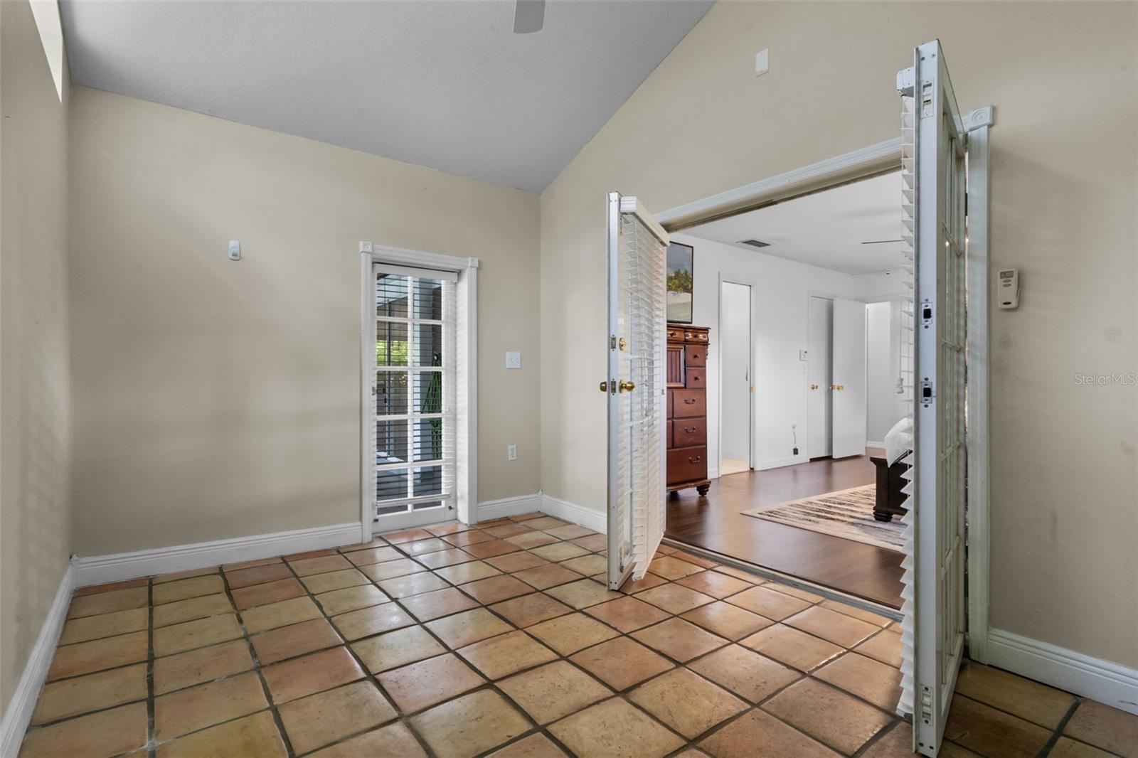 Image 23 of 52 For 4118 Teriwood Avenue
