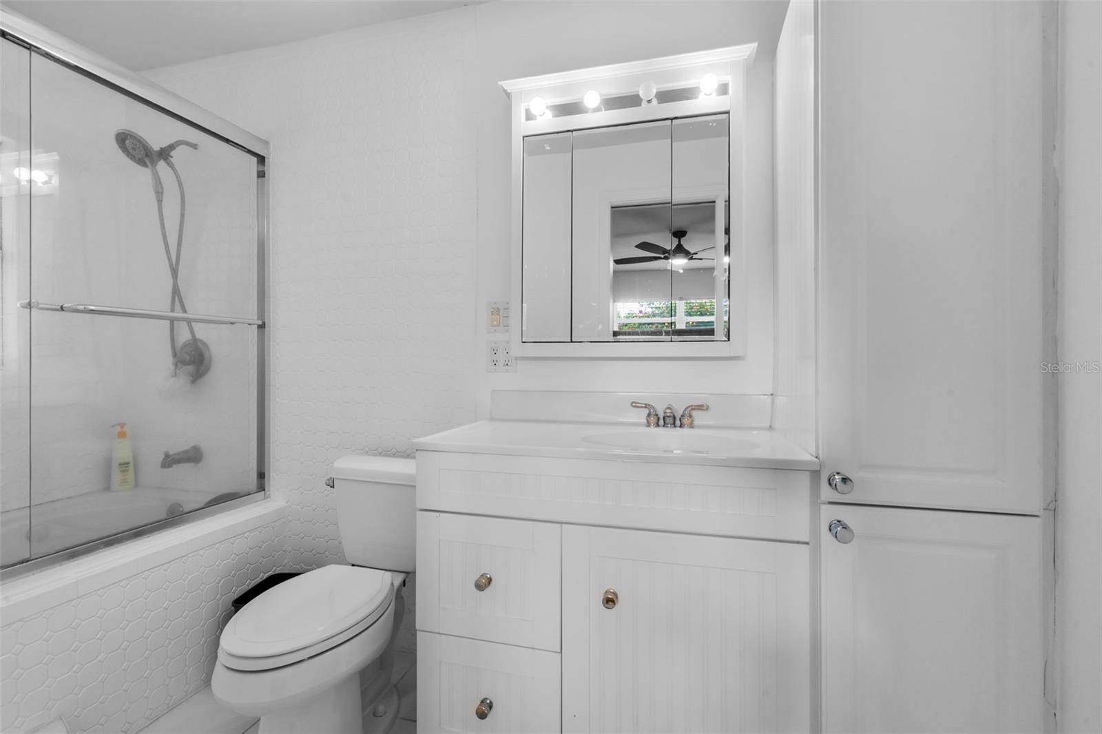 Image 24 of 52 For 4118 Teriwood Avenue