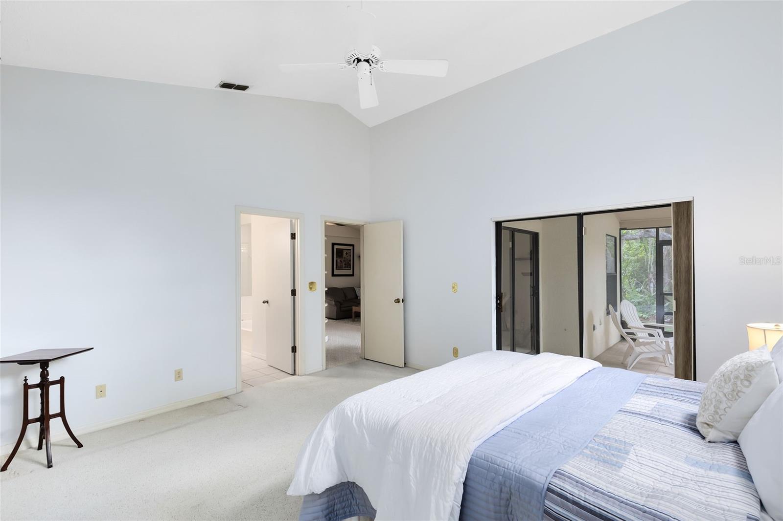 Image 18 of 21 For 912 Augusta National Boulevard