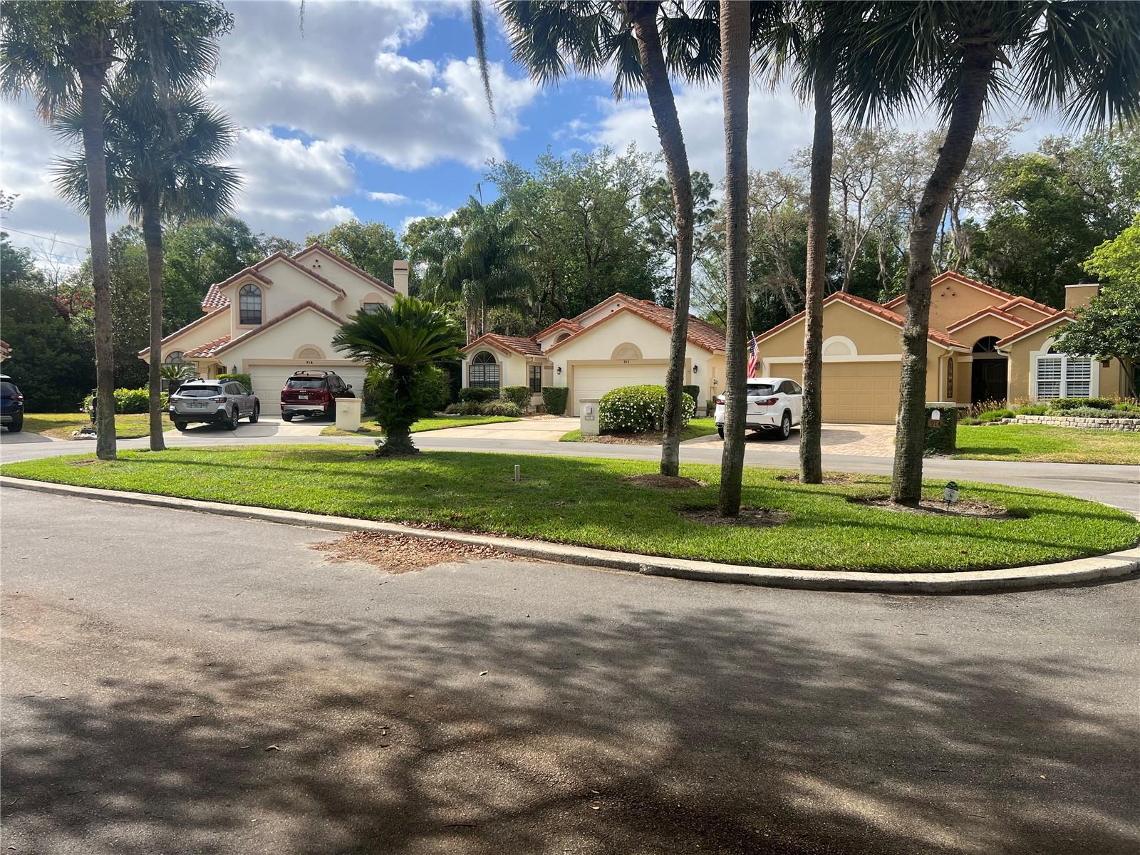 Image 2 of 21 For 912 Augusta National Boulevard